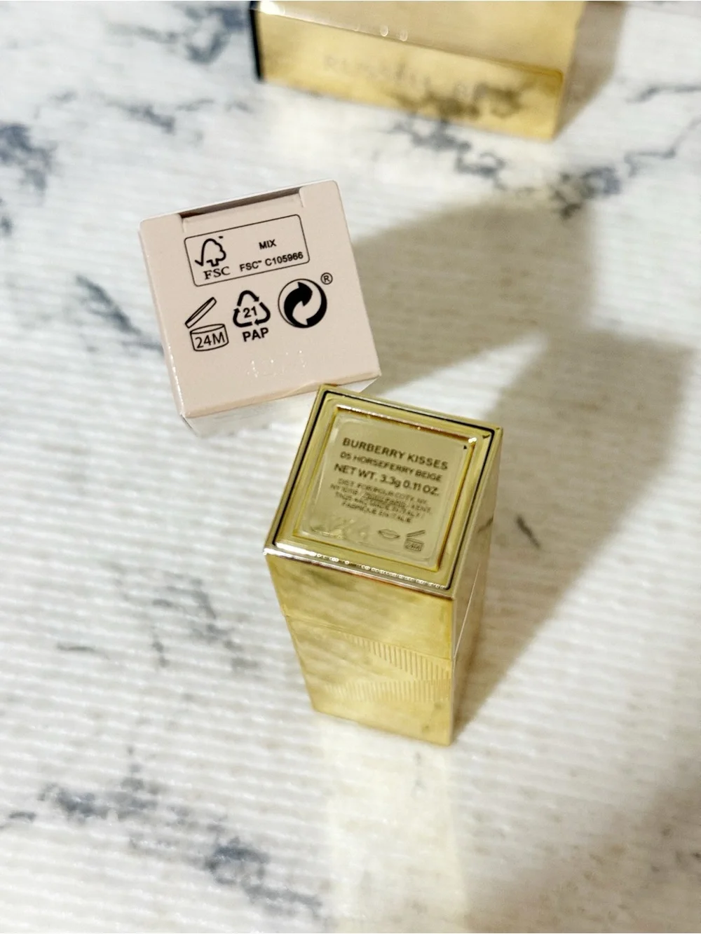 Burberry Kisses Satin Lipstick: No. 05 Horseferry Beige